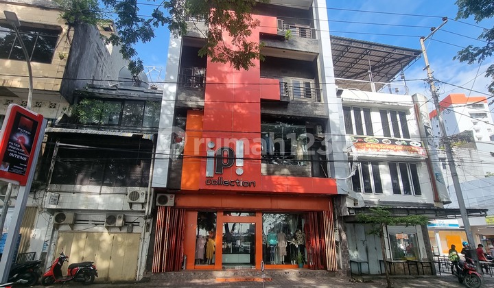 Ruko sewa lima lantai depan Pantai Losari 4