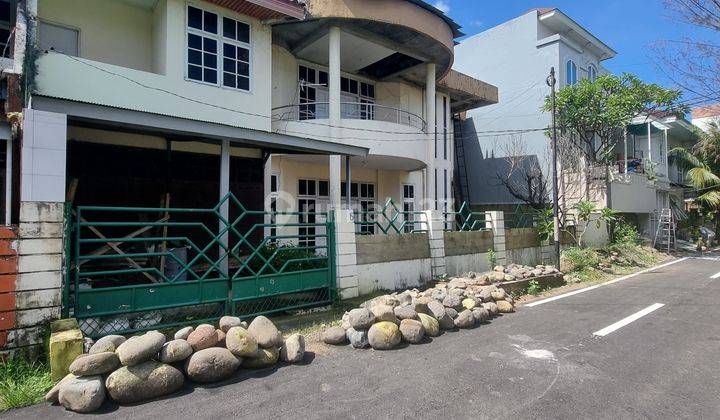 Rumah kompleks Asoka Panakkukang Makassar 2