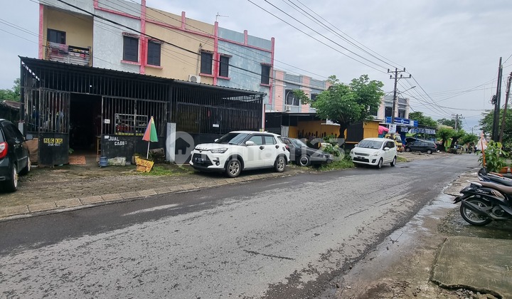 Ruko dua lantai poros jalan Sungguminasa Gowa 6