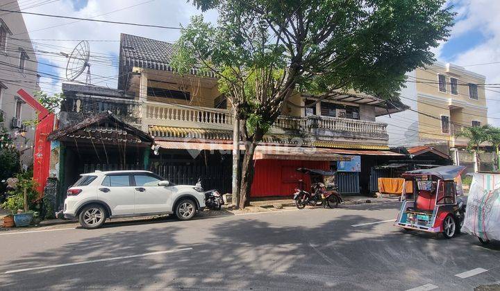 Rumah tua dalam kota Makassar 1