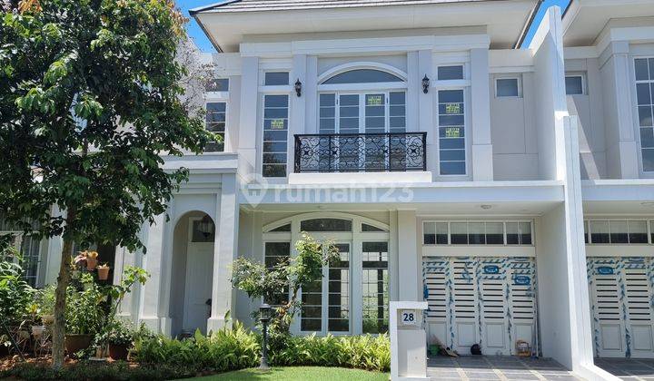 Rumah dua lantai siap huni Summarecon 2