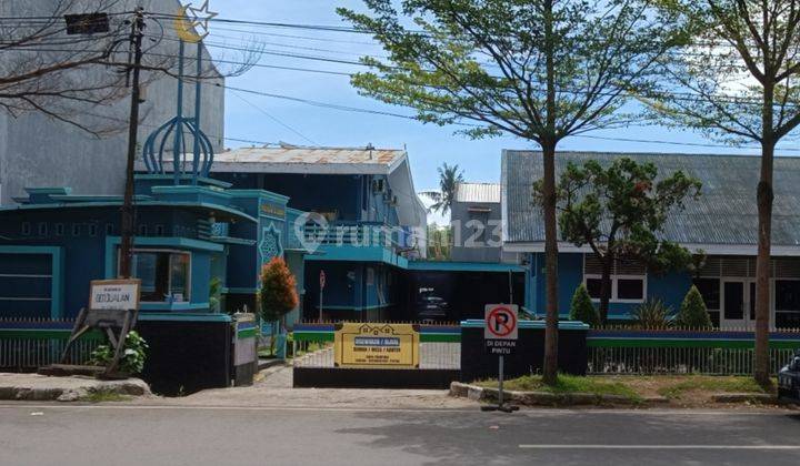 Bangunan Kantor & Tanah Dekat Jalan Ratulangi Makassar 1