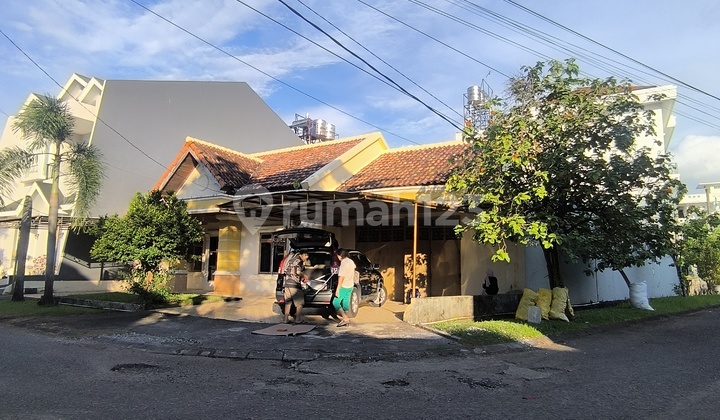 Rumah Sudut Losary 2000 Tanjung Bunga di Makassar 2