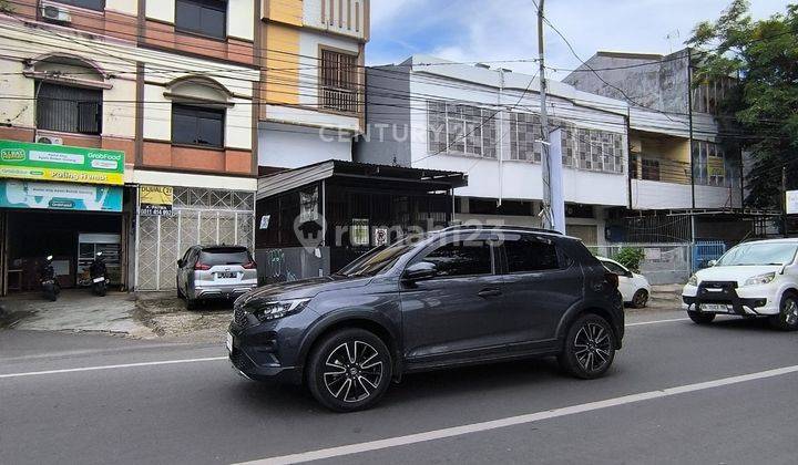 Ruko Jalan Sungai Saddang Lama  Siap Pakai Di Tengah Kota Makassar 2