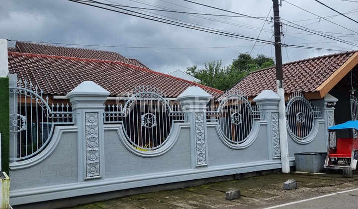 Rumah Tua Terawat di Hertasning Makassar 2