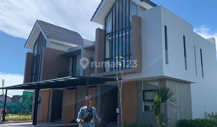 Rumah Dengan Kolam Renang Dijual Di Sudiang, Makassar | Terbaru 2023