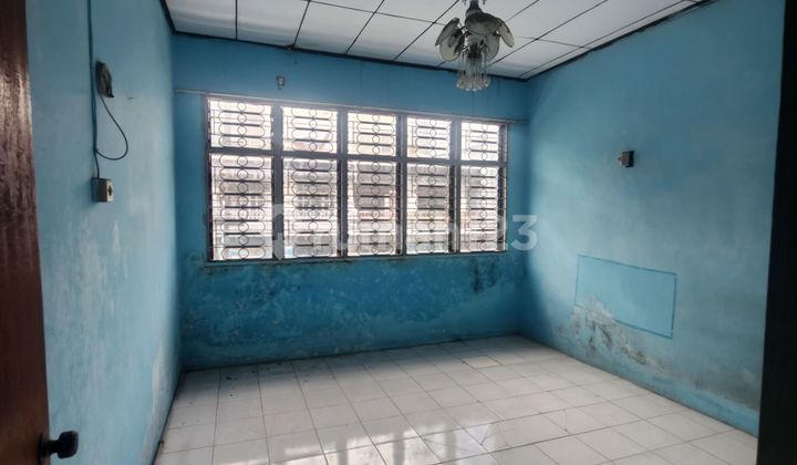 Shop House for Rent on Jl. Salemo, Wajo District, Makassar City 2