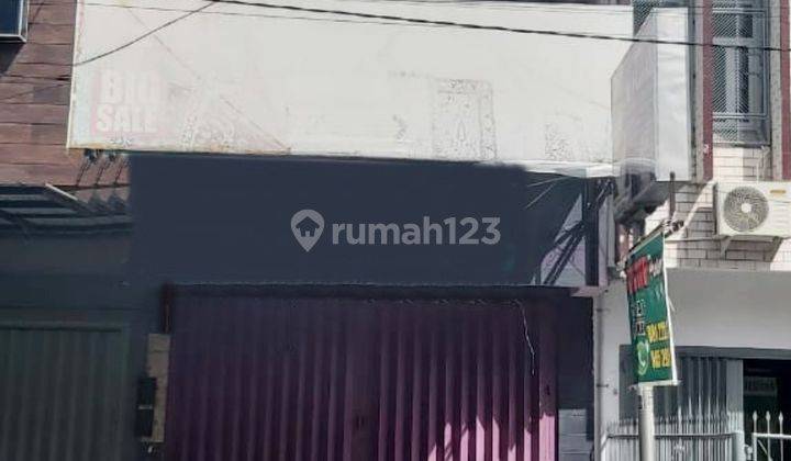 Ruko 3 lantai dekat area perkantoran, pertokoan 1