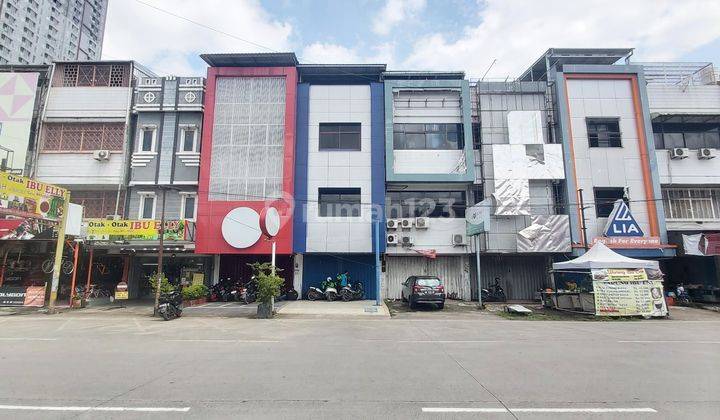 Ruko 3 lantai dekat area perkantoran, bank, jalan Boulevard panakukkang 2