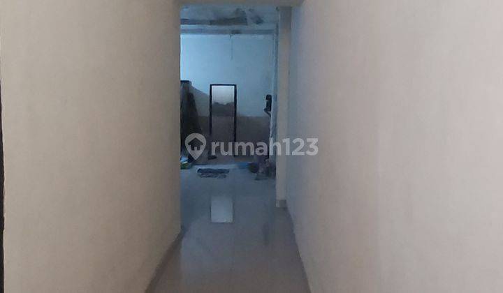 Ruko 2 lantai dekat pelabuhan makassar 4
