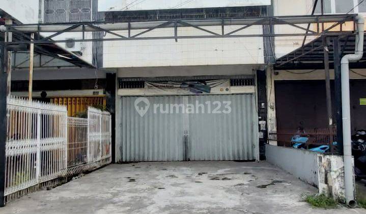 Ruko 3 lantai area cendrawasih, makassar 1