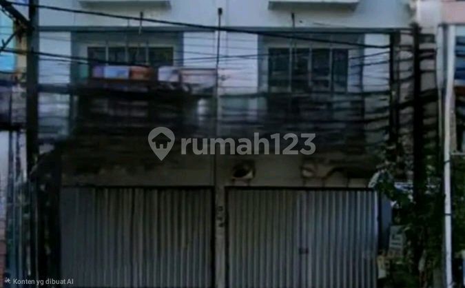 For Sale: Boulevard Shop House 10 X 20 X 3 Floors. Rear Land 10 X 13 Jl. Boulevard Panakukkang 2