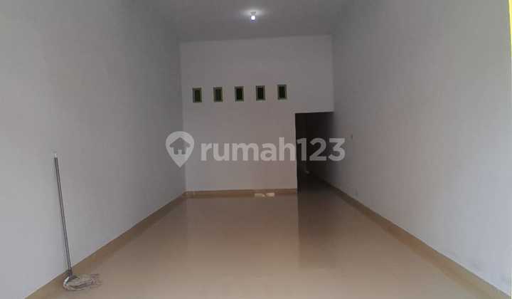 Affordable Shop House in the South Veteran Urban Area, 2