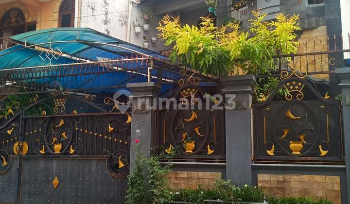 Rumah modern berwarna 10