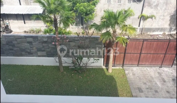 Rumah Mewah ,Megah Dalam kota Solo 4