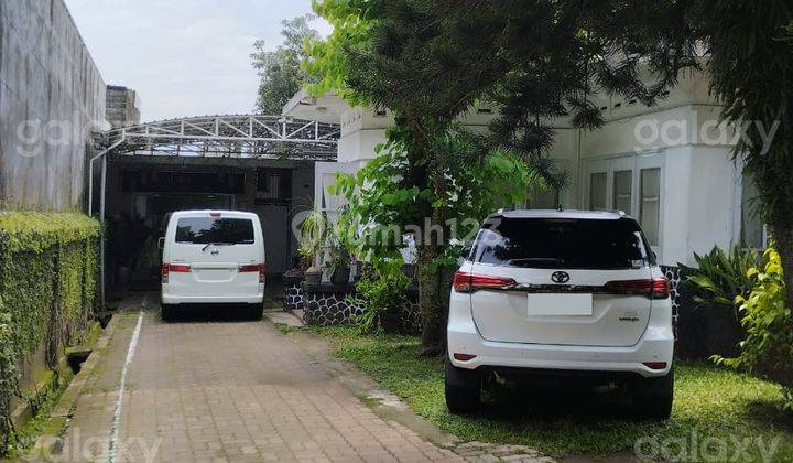 Rumah Mewah Kolonial Belanda di Klojen Malang Kota GMK03212 2