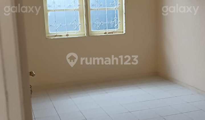 Nice 3-Bedroom House in Araya Malang City GMK03615
