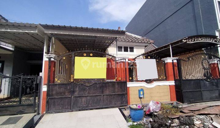 Rumah Bagus di Perumahan Griya Shanta Malang GMK01186 1