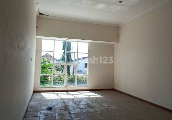 Ruko 2 Lantai Strategis Di Jalan Raden Patah Pasuruan GMK01201 2