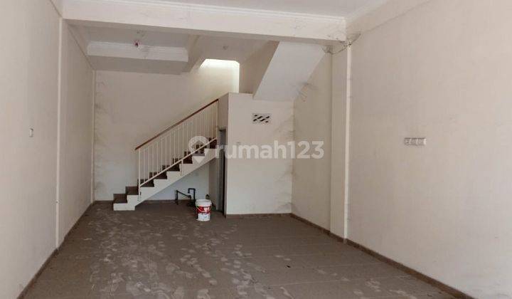 Ruko 2 Lantai Strategis Di Jalan Raden Patah Pasuruan GMK01201 7