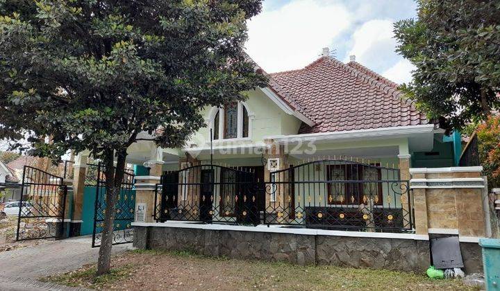 Rumah Bagus Mewah Di Perumahan Araya Malang Gmk01243 1