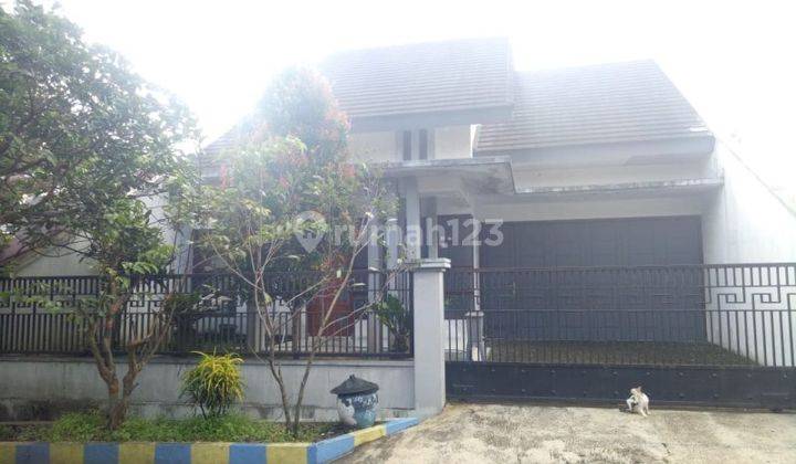 Rumah Bagus 3 Kamar Dijual di Perumahan Sulfat Malang Gmk01698 1