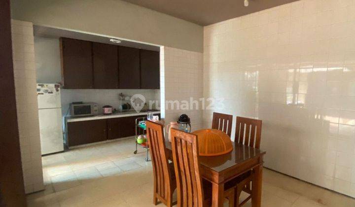 Rumah Mewah di Dekat Apartemen Malang City Point Malang Gmk01768 3