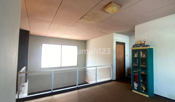 Rumah Mewah di Dekat Apartemen Malang City Point Malang Gmk01768 4