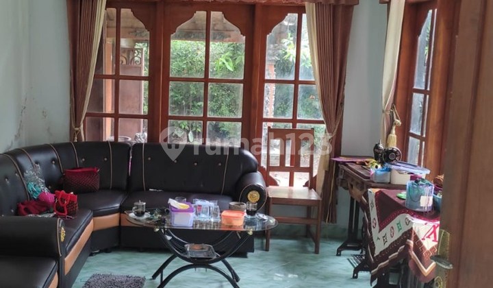 Rumah Berhalaman Luas di Desa Banyupoh, Buleleng, Bali Gmk01848 3