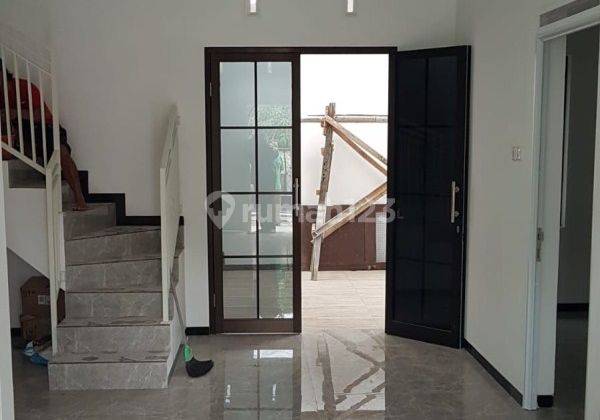 Rumah Bagus Dijual di Perumahan Sulfat Malang Gmk02166 4