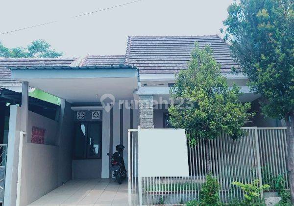 Rumah Bagus Minimalis di Kepuharjo Karangploso Malang Gmk02212 1