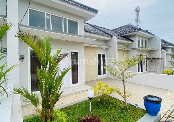 Rumah Baru Full Furnish di Villa Sultan Junrejo Batu Gmk02514 2