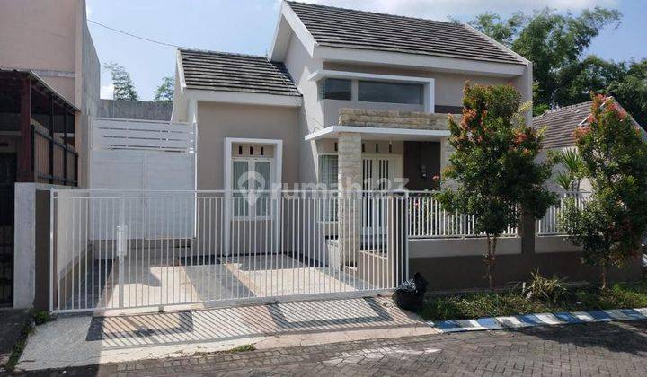 Rumah Mewah Baru di Daerah Karangploso Malang Gmk02657 1