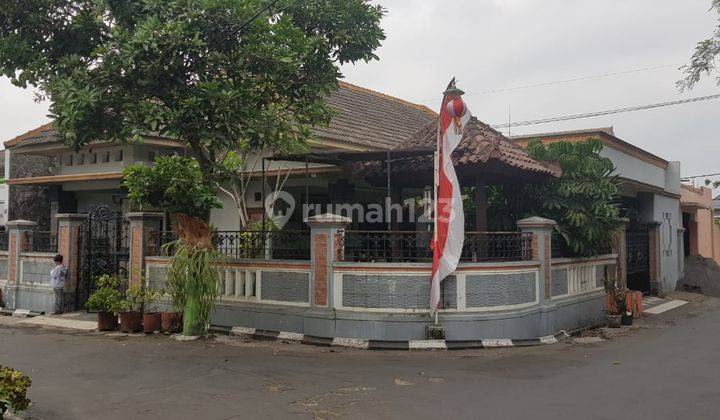 Rumah Bagus Posisi Hook di Bunul Malang Gmk02709 1