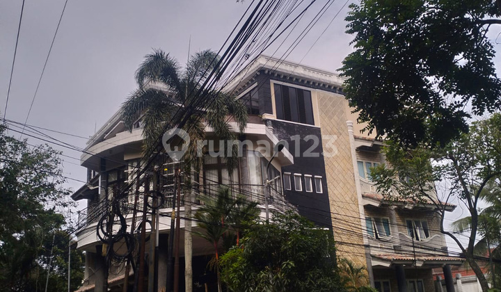 Ruang Usaha Strategis Area Kampus Dekat Ijen Malang Gmk03893 Ruang Usaha Strategis Area Kampus Dekat Ijen Malang Gmk03893