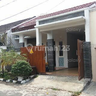 Rumah Bagus Siap Huni di Sulfat Blimbing Malang GMK03758 Rumah Bagus Siap Huni di Sulfat Blimbing Malang GMK03758
