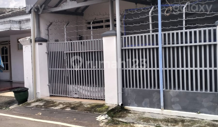 Good House Near Borobudur School Blimbing Malang GMK03748 2