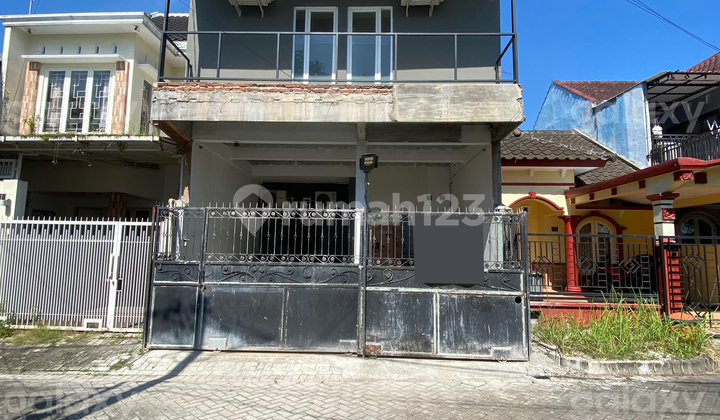 Rumah Bagus 6 kamar Tirtasari Residence Sukun Malang GMK03443 Rumah Bagus 6 kamar Tirtasari Residence Sukun Malang GMK03443