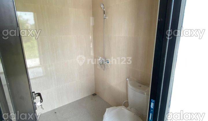 kamar mandi rumah baru villa bukit tidar