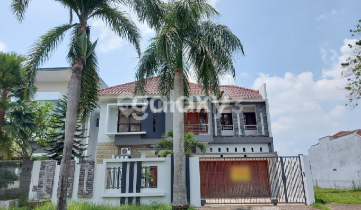 Rumah 2 Lantai Raya Araya Golf Malang GMK03220