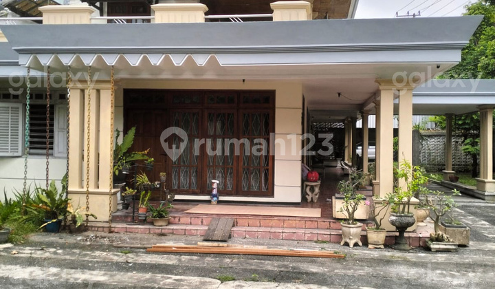 Rumah Mewah Posisi Hook Area Klojen Malang Kota GMK03687 2
