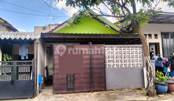 Nice 3 Bedroom House in Kemantren Jabung Malang Area Gmk03945