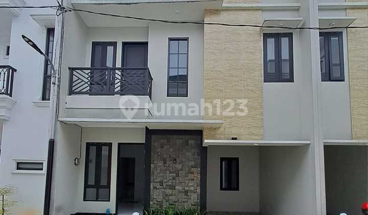 For Sale: Modern Minimalist House Near Desari Toll Gate For Sale: Modern Minimalist House Near Desari Toll Gate