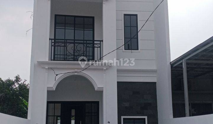 Rumah 2 Lantai Di  Murah Dekat Pintu Toll Desari 1