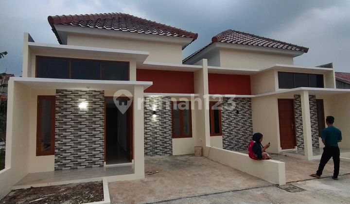Dijual Rumah Free Biaya Dekat Pintu Toll Desari Rangkapan Jaya