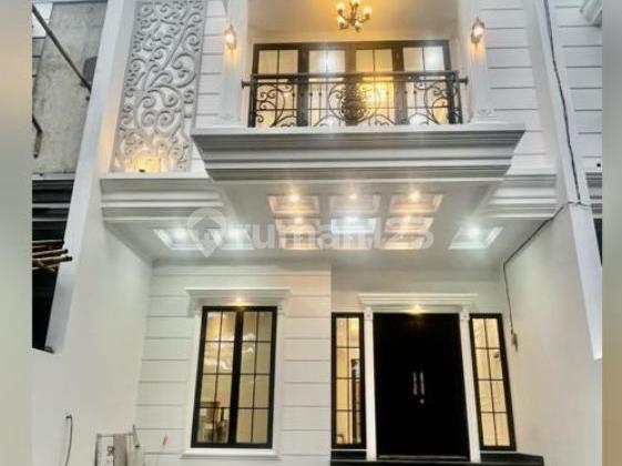 Dijual Rumah 3 Lantai di Kahfi 2 Jagakarsa Jakarta Selatan