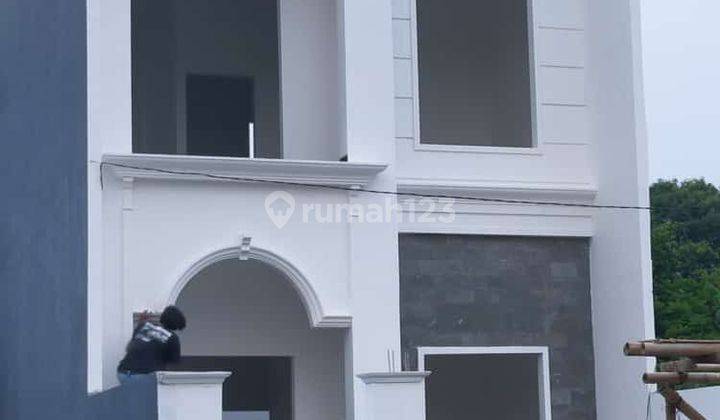 Rumah 2 Lantai Di  Murah Dekat Pintu Toll Desari 2