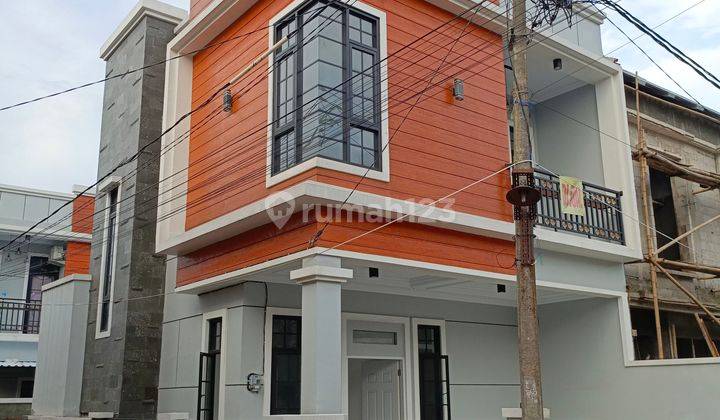 Dijual Rumah Pinggir Jalan Raya Cocok Untuk Usaha 1