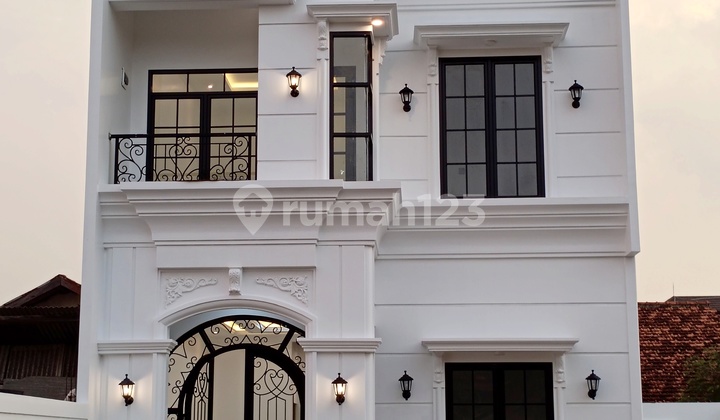 Dijual Rumah American Clasic Dekat Toll Cijago Kukusan Beji Depok 2