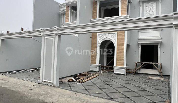 Dijual Rumah American Classic Di Jagakarsa Raya Jakarta Selatan 1